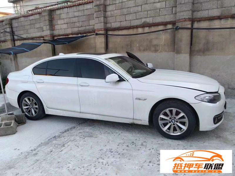  12年寶馬5系轎車 
