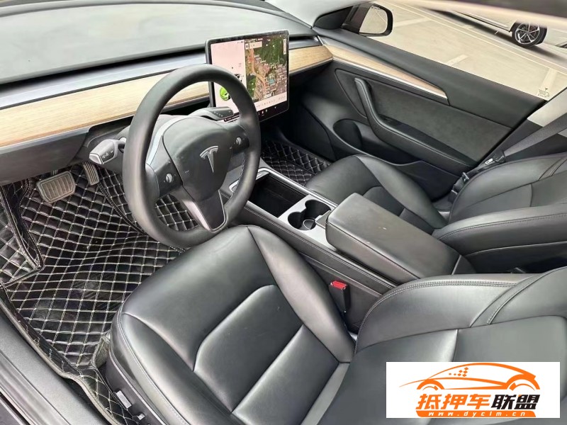  21年特斯拉MODEL 3轎車 