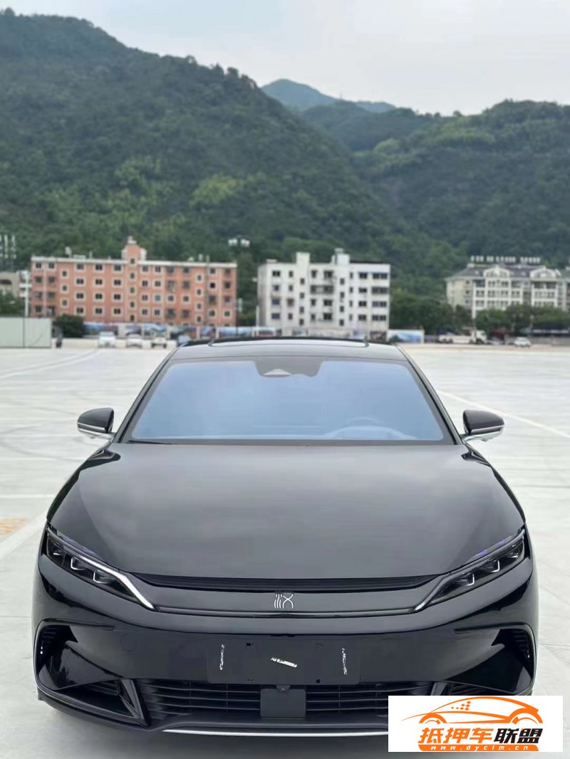  22年比亞迪漢轎車 