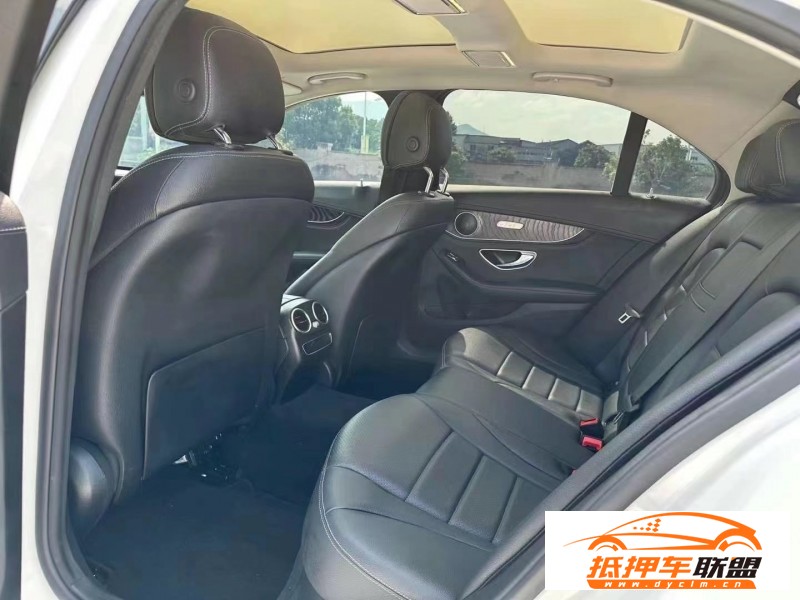  19年奔馳C轎車 