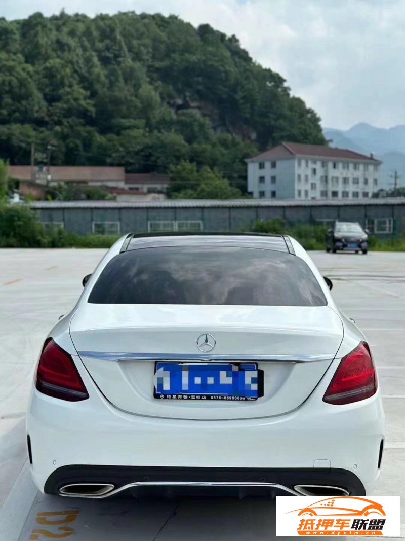  19年奔馳C轎車 