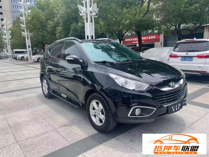  11年現(xiàn)代ix35轎車(chē) 