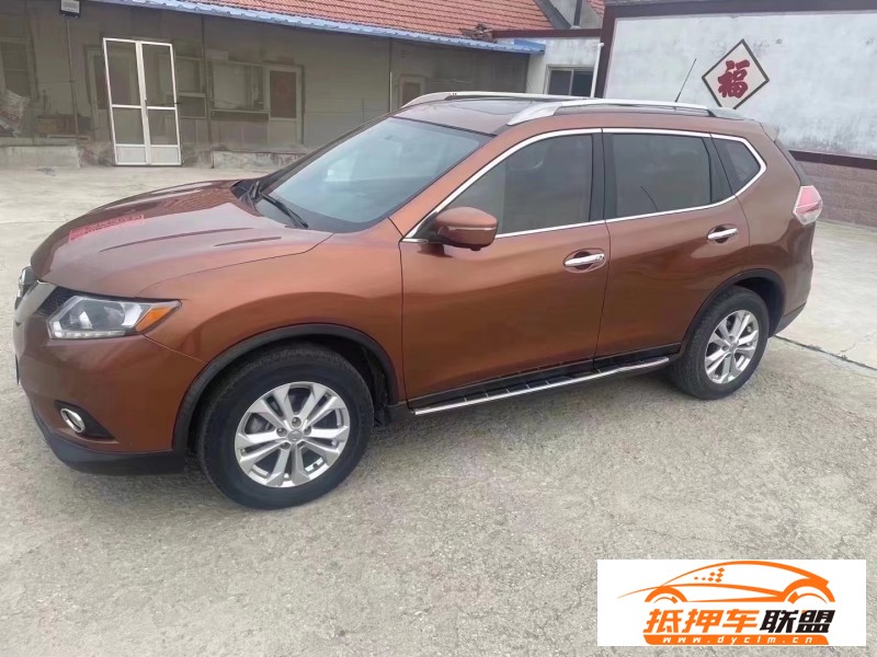  14年日產(chǎn)奇駿轎車 