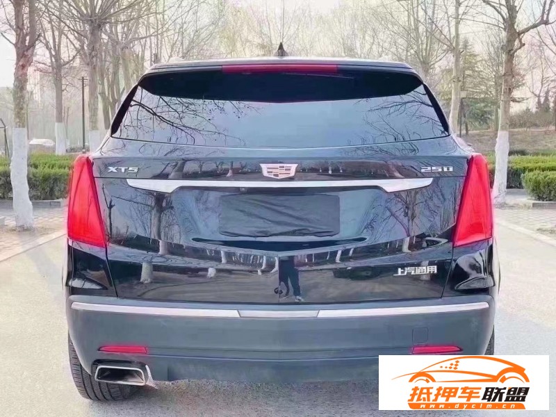  18年凱迪拉克XT5SUV 