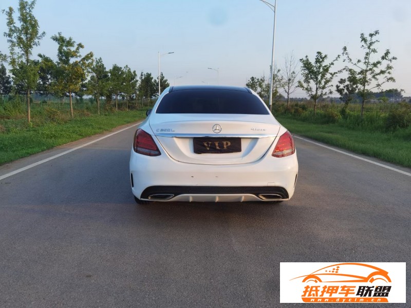  18年奔馳C轎車 