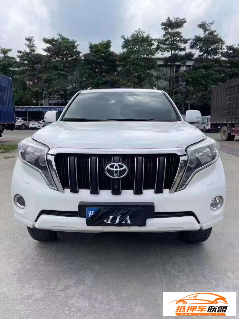  17年豐田普拉多SUV 