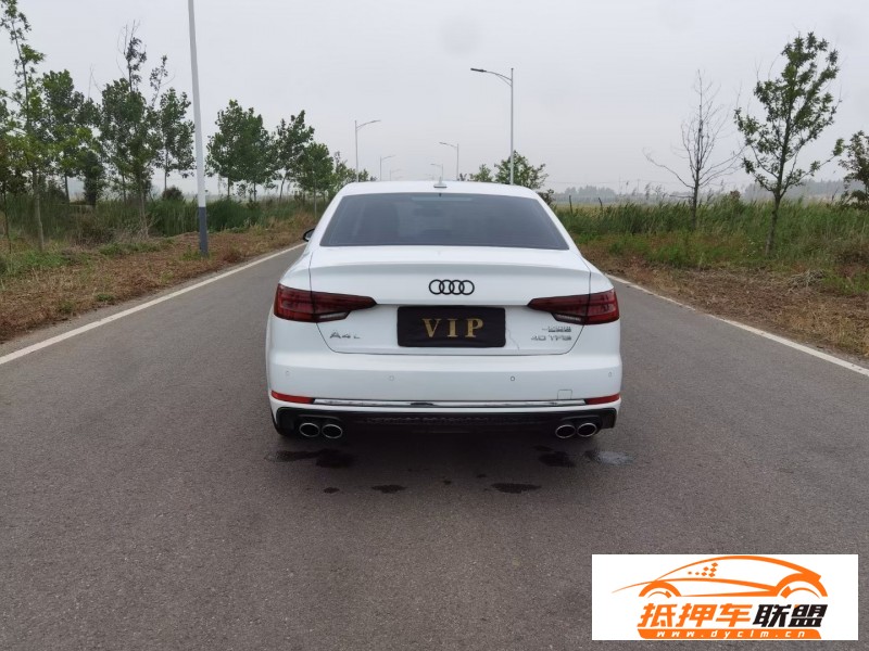  19年奧迪A4L轎車 