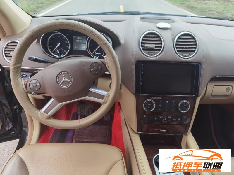  13年奔馳GLSUV 