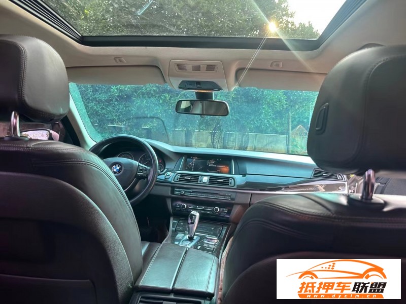  15年寶馬5系轎車 