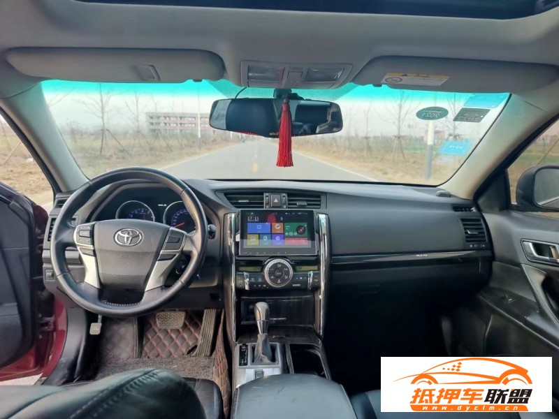  12年豐田銳志轎車 
