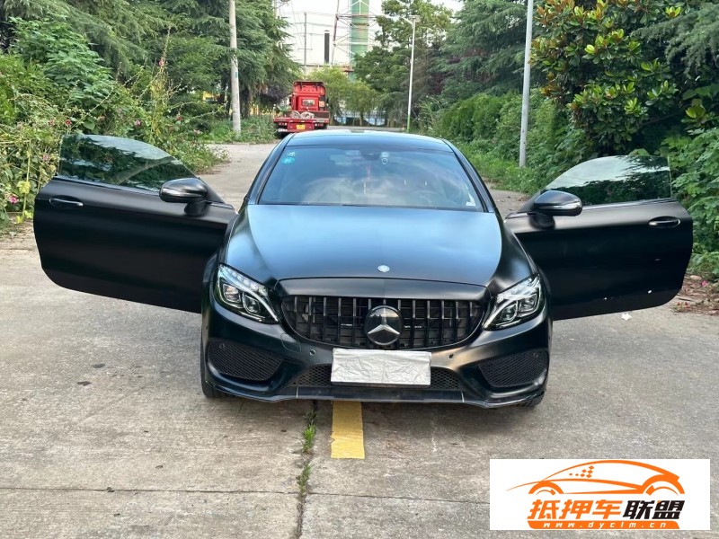  17年奔馳C轎車 