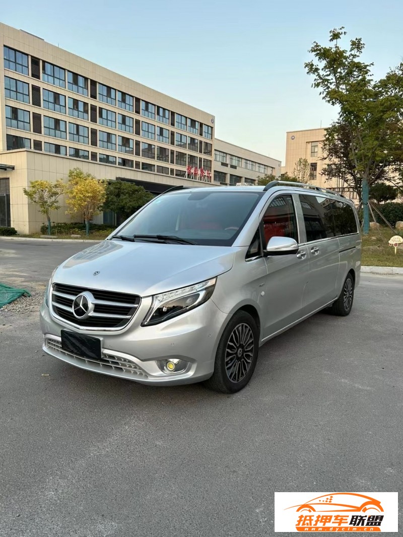  17年奔馳威霆MPV 