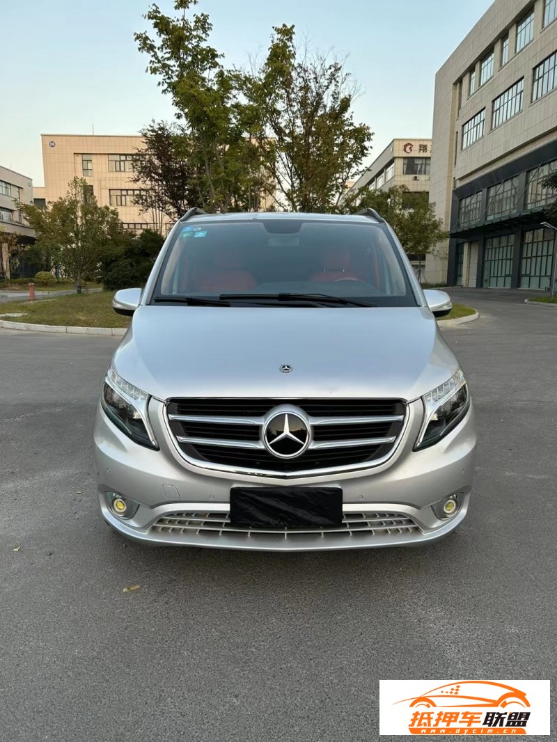  17年奔馳威霆MPV 