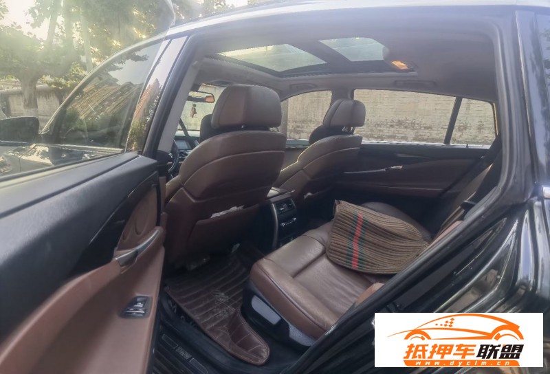  12年寶馬5系GT轎車(chē) 