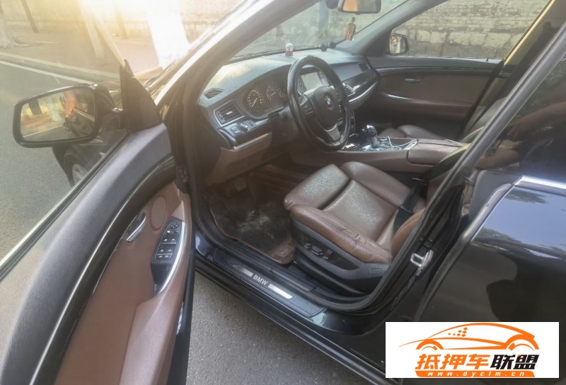  12年寶馬5系GT轎車(chē) 