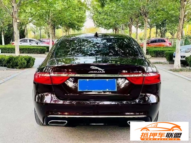  18年捷豹XFL轎車 