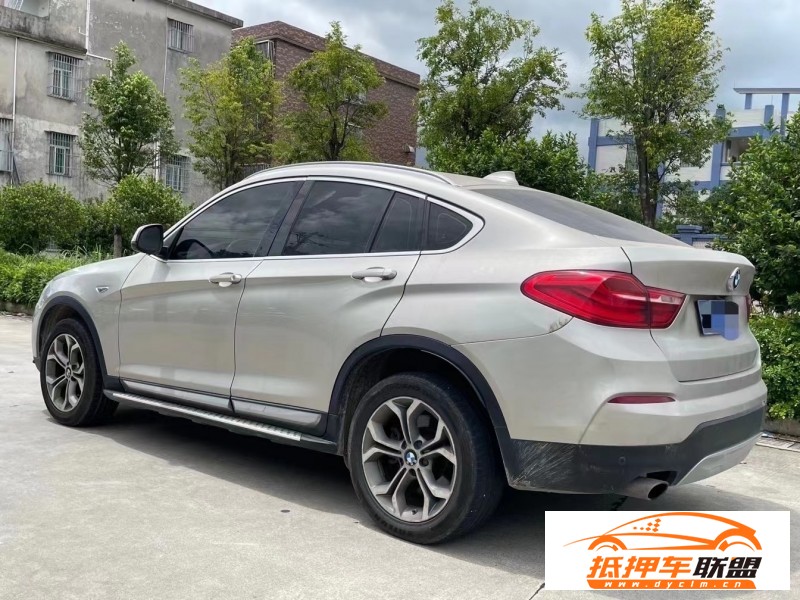  15年寶馬X4轎車 