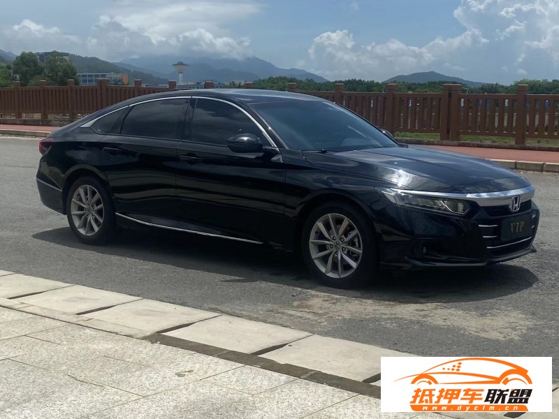 23年本田雅閣轎車 