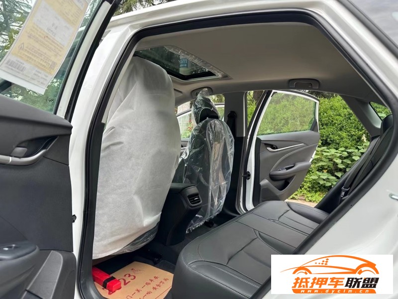  23年別克英朗轎車 