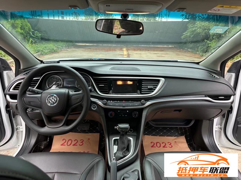  20年別克英朗轎車 