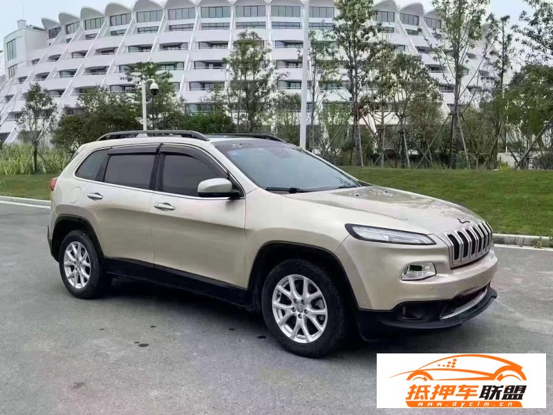  16年Jeep自由光SUV 