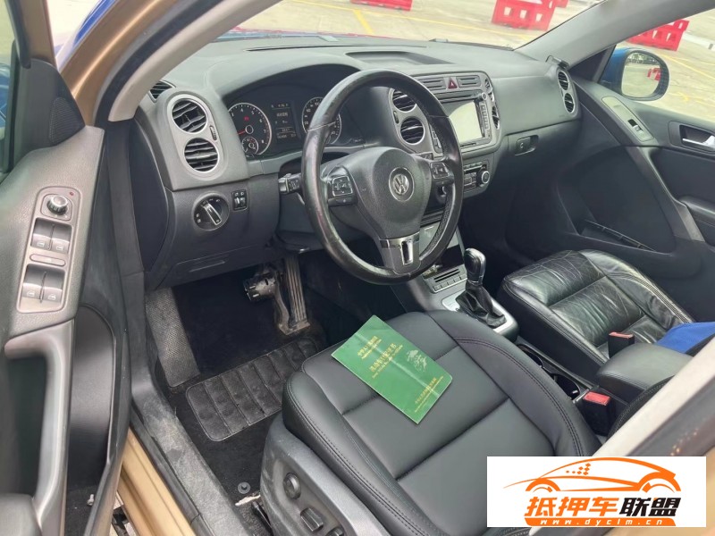  12年大眾途觀轎車 