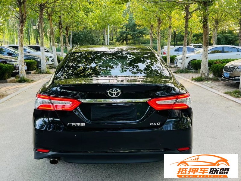  19年豐田凱美瑞轎車 