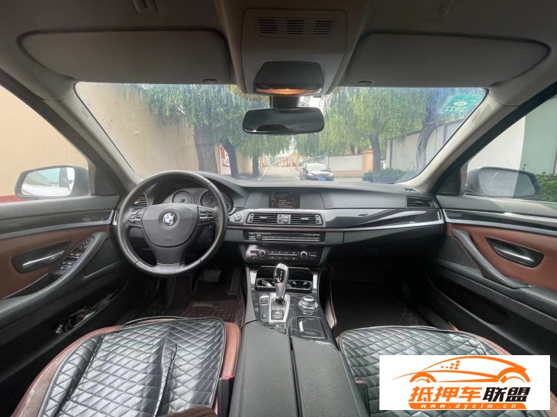  12年寶馬5系轎車 