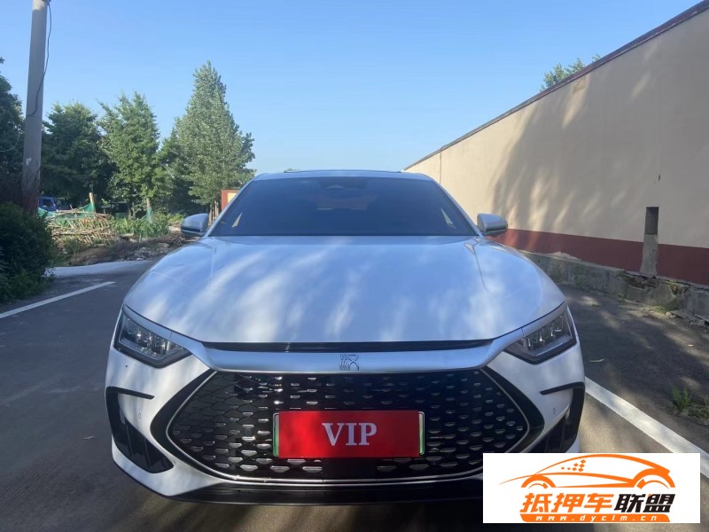  23年比亞迪漢轎車 