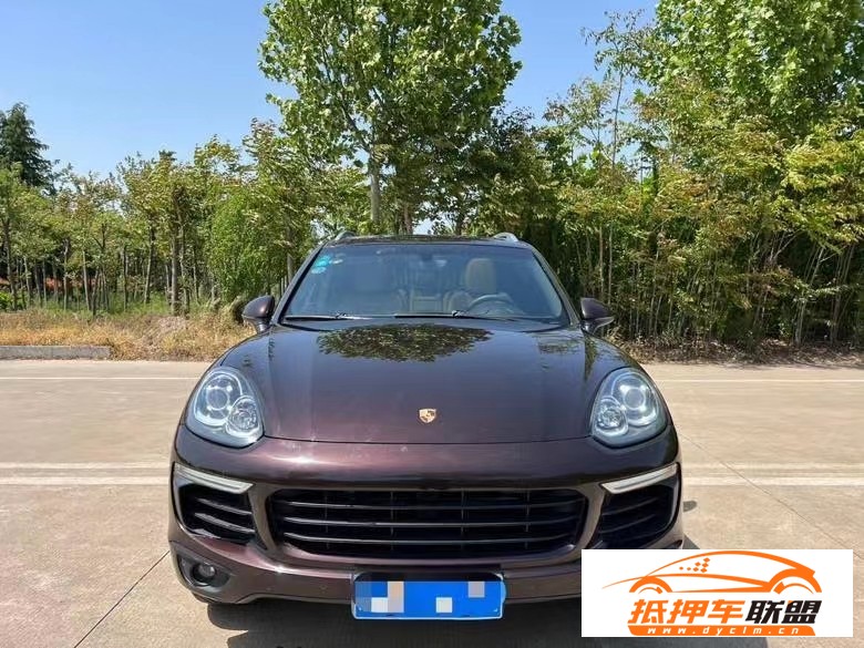  15年保時捷卡宴轎車 