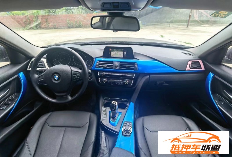  16年寶馬3系轎車 