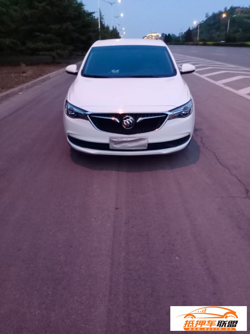  20年別克英朗轎車 