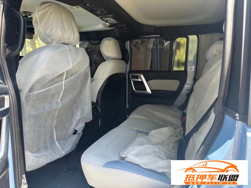  22年北京BJ40轎車(chē) 