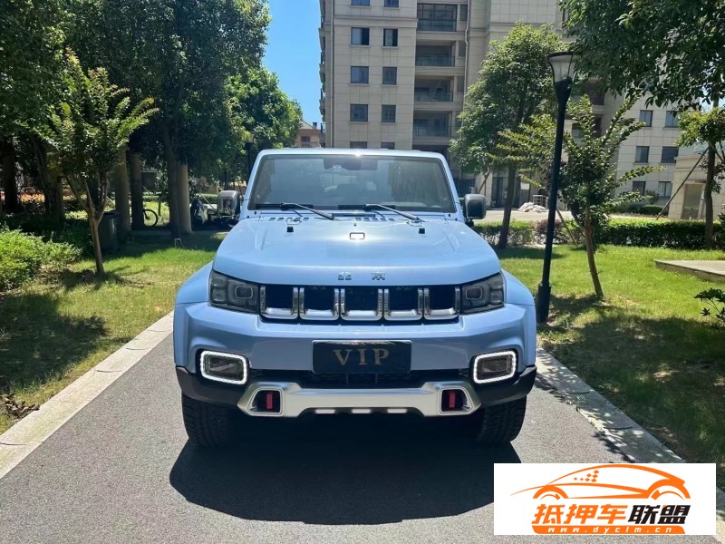  22年北京BJ40轎車(chē) 