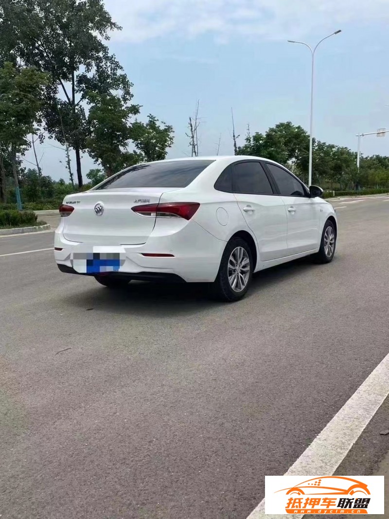  20年別克英朗轎車 