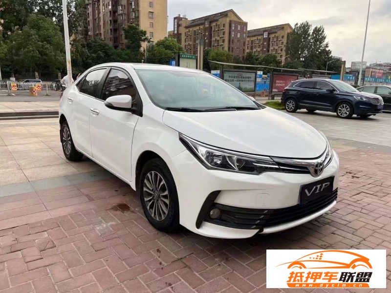  17年豐田卡羅拉轎車 