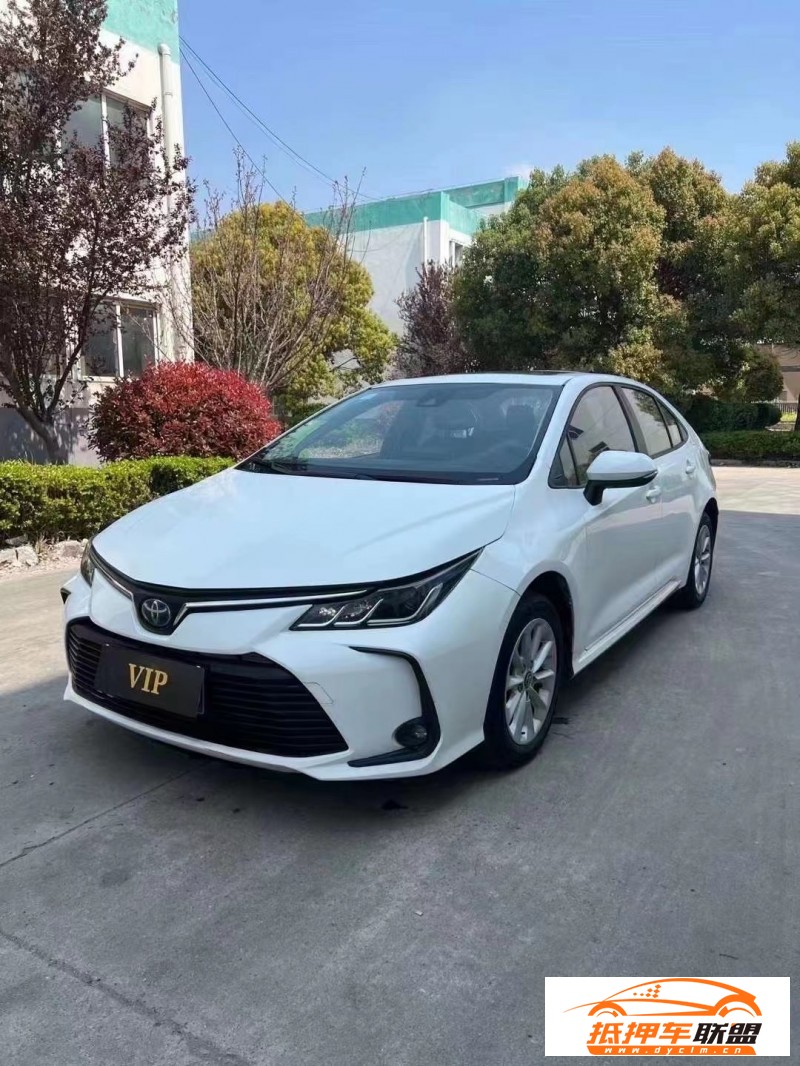  20年豐田卡羅拉轎車 