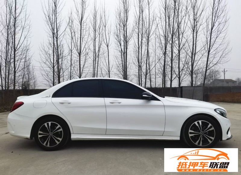  18年奔馳C轎車 