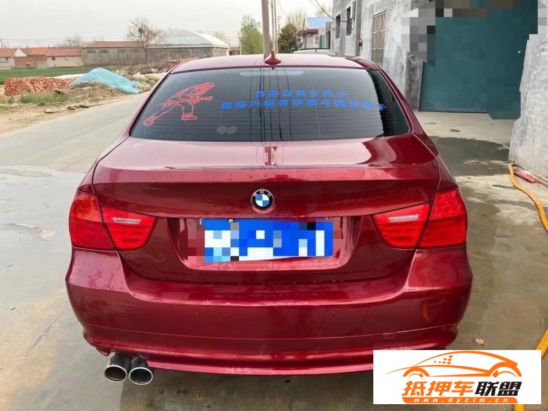  12年寶馬3系轎車 