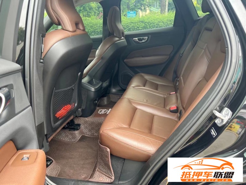  19年沃爾沃XC60轎車 