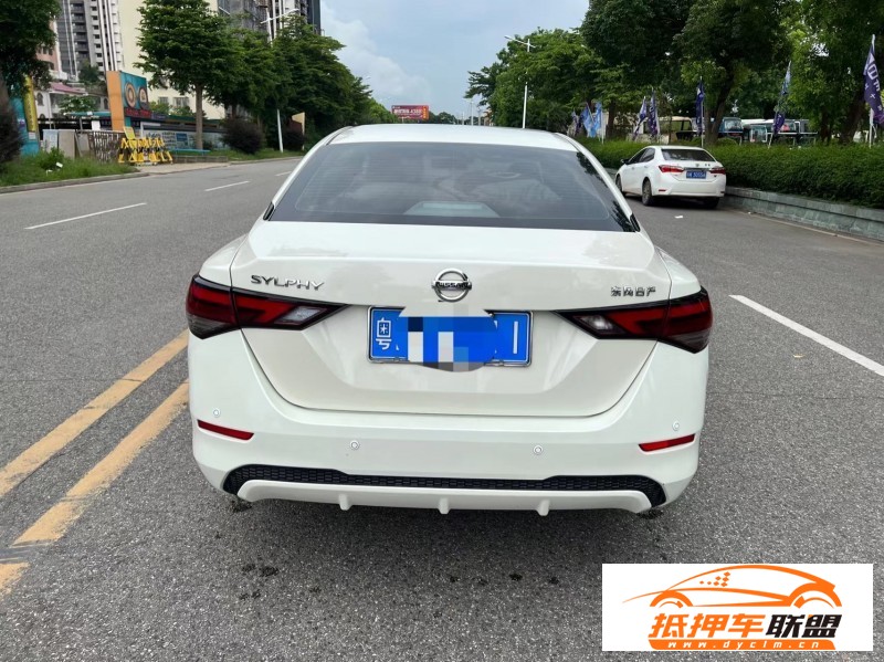  21年日產(chǎn)軒逸轎車 