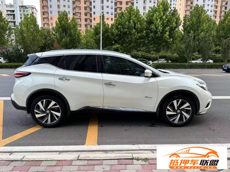  17年日產(chǎn)樓蘭轎車 
