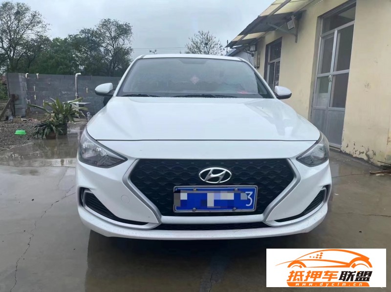  21年現(xiàn)代悅動轎車 