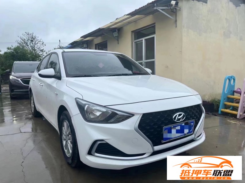  21年現(xiàn)代悅動轎車 