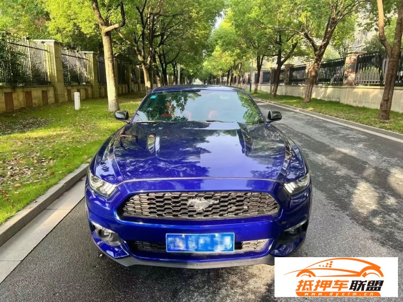  16年福特野馬轎車 
