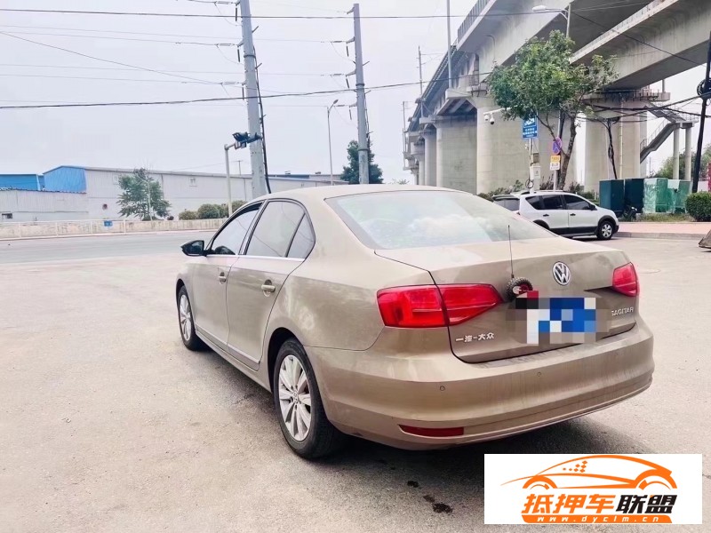  15年大眾速騰轎車 