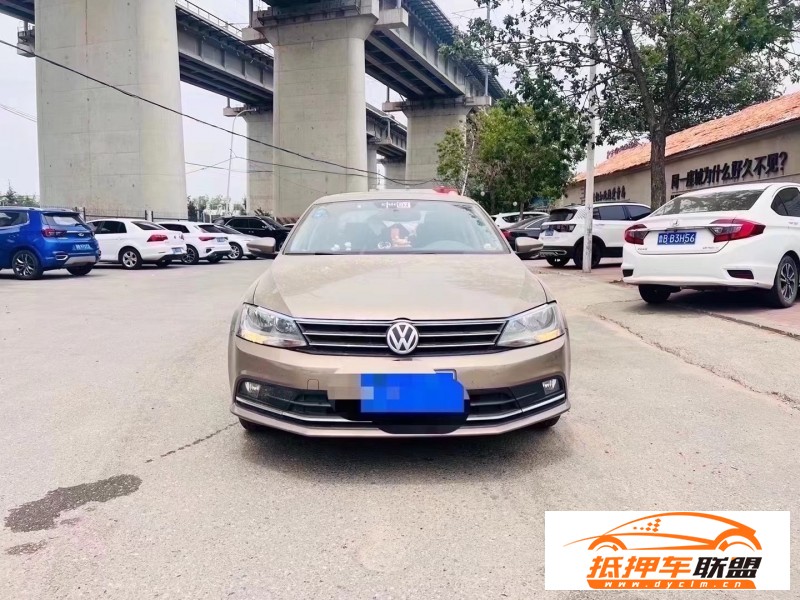  15年大眾速騰轎車 