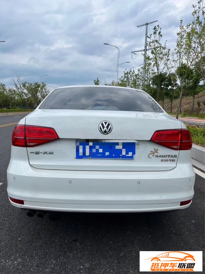  17年大眾速騰轎車 