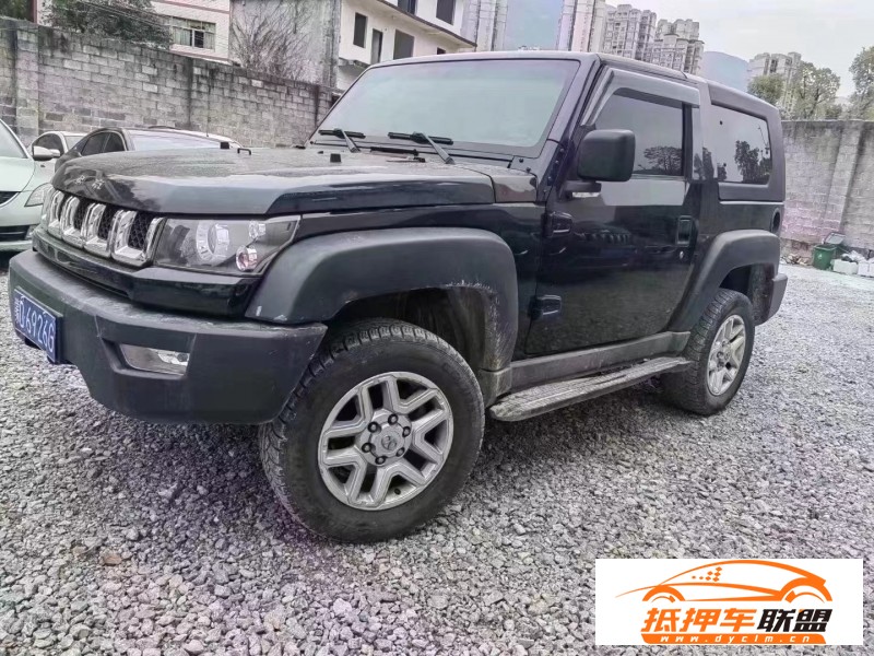  18年北京BJ40轎車 