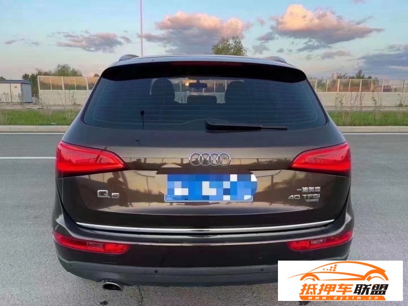  17年奧迪Q5轎車 